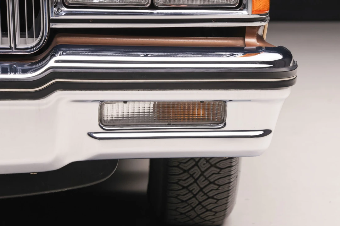 1987 Pontiac Safari - Image 17 of 31