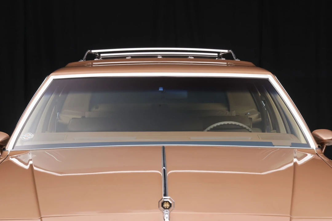1987 Pontiac Safari - Image 19 of 31