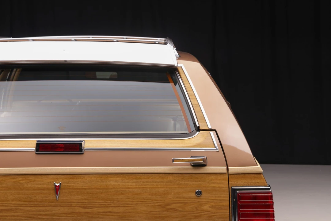 1987 Pontiac Safari - Image 28 of 31
