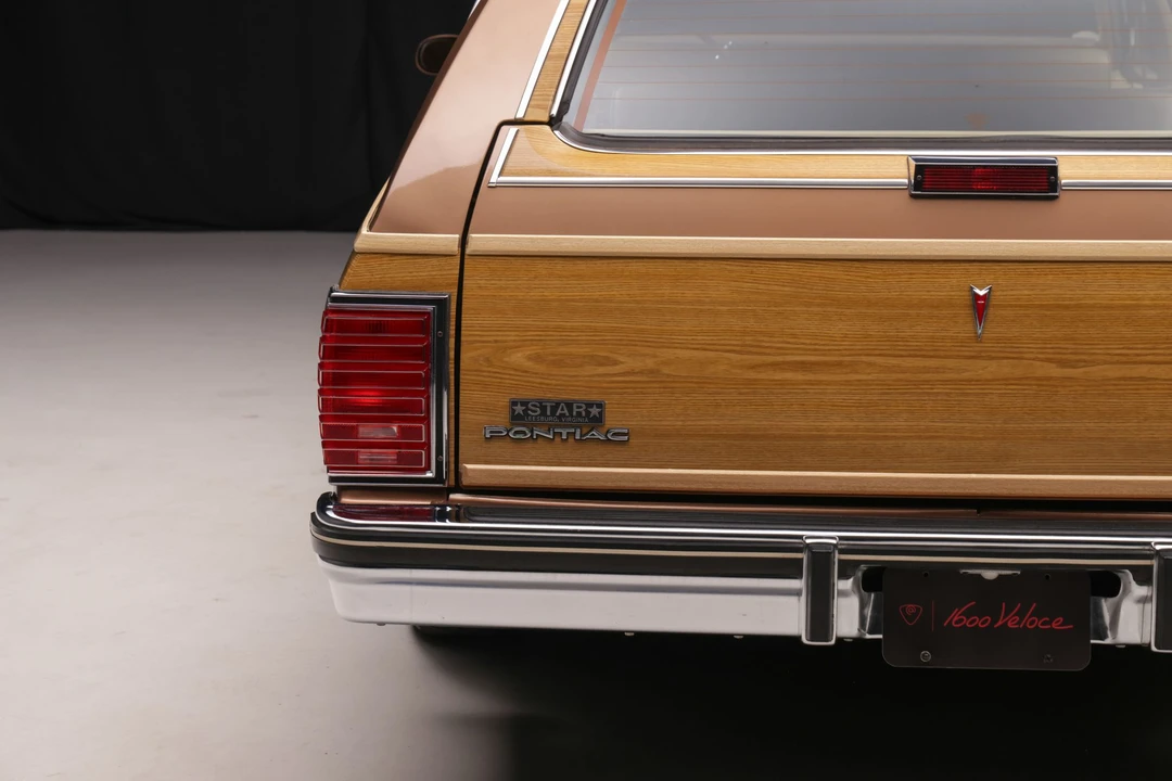 1987 Pontiac Safari - Image 29 of 31