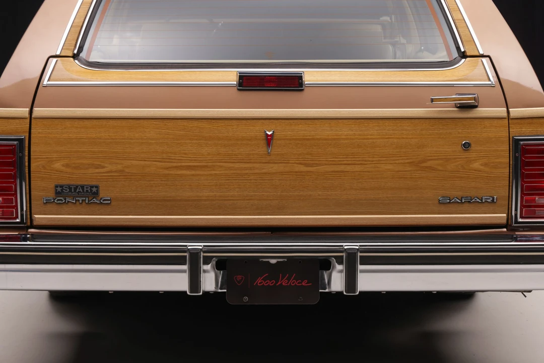 1987 Pontiac Safari - Image 30 of 31