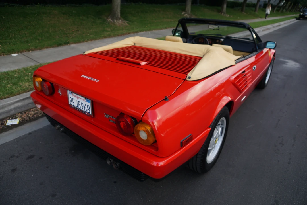1988 Ferrari Mondial 3.2 - Image 24 of 31