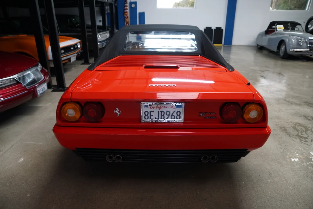 1988 Ferrari Mondial 3.2 - Image 27 of 31
