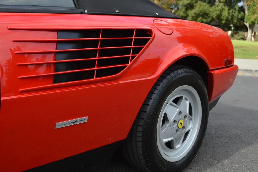 1988 Ferrari Mondial 3.2 - Image 23 of 31