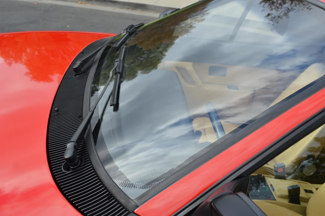1988 Ferrari Mondial 3.2 - Image 19 of 31