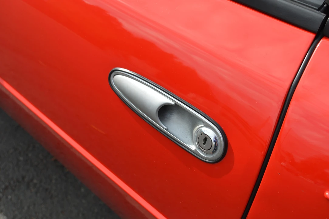 1988 Ferrari Mondial 3.2 - Image 20 of 31