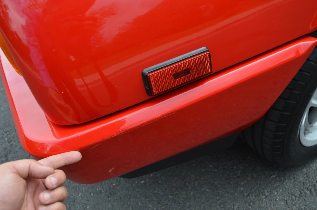 1988 Ferrari Mondial 3.2 - Image 30 of 31