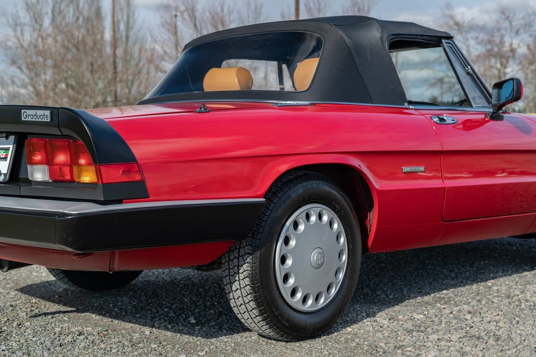 1989 Alfa Romeo Series 3 - Image 24 of 31