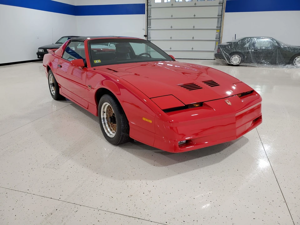 1989 Pontiac Firebird Trans Am 3rd Gen - Image 3 of 31
