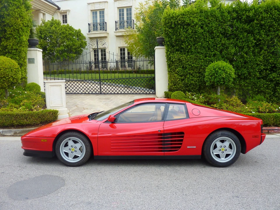 1990 Ferrari Testarossa - Image 2 of 31