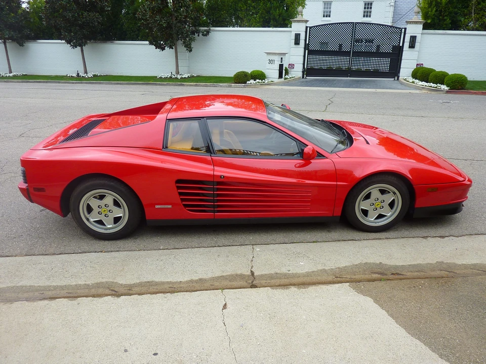 1990 Ferrari Testarossa - Image 11 of 31