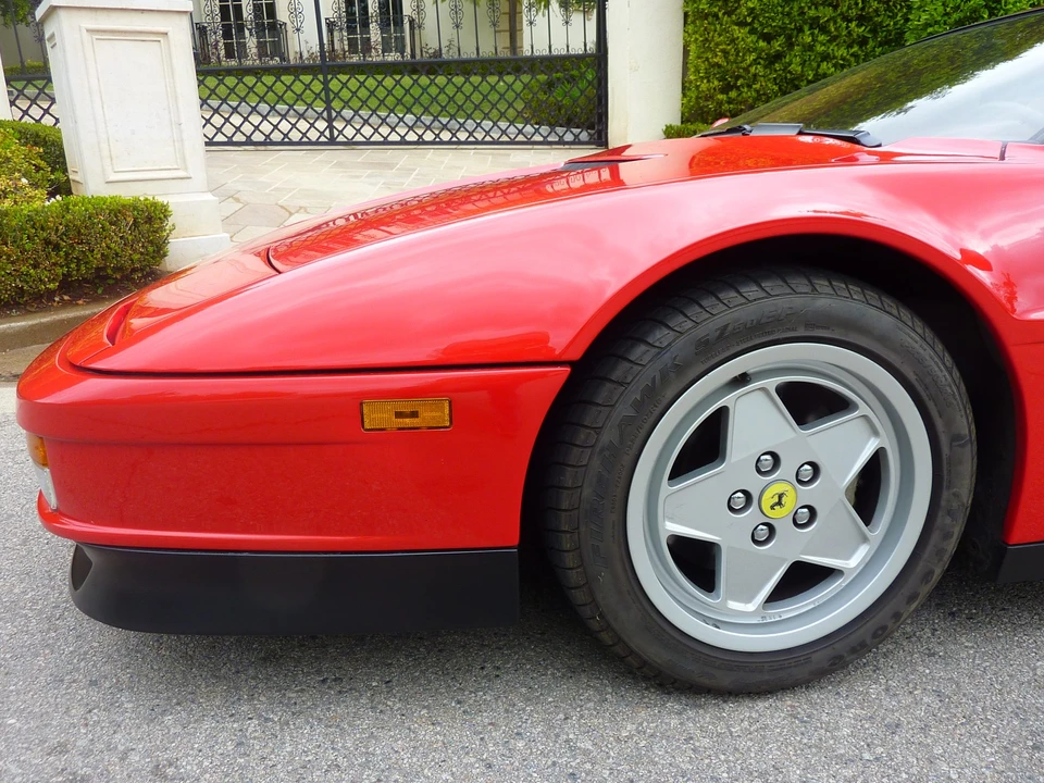 1990 Ferrari Testarossa - Image 18 of 31