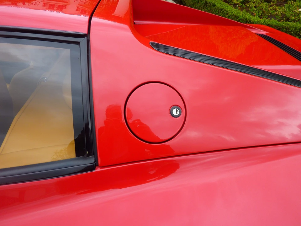 1990 Ferrari Testarossa - Image 26 of 31