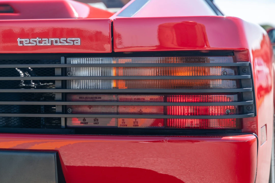 1990 Ferrari Testarossa - Image 23 of 31