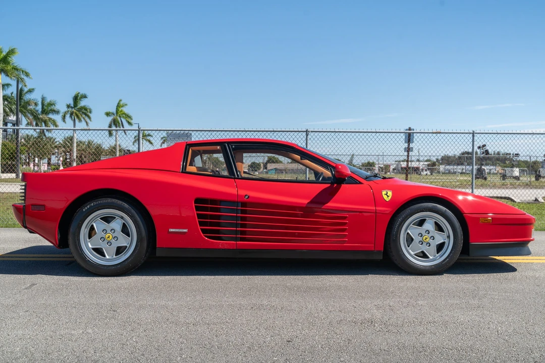 1990 Ferrari Testarossa - Image 11 of 31