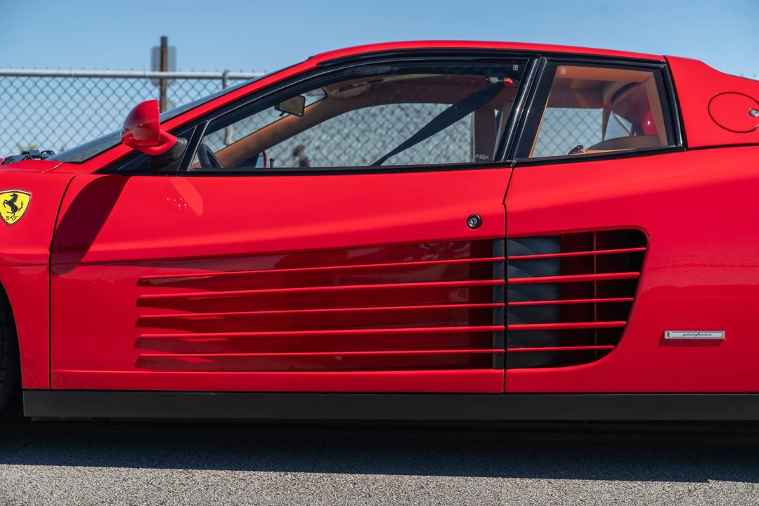 1990 Ferrari Testarossa - Image 15 of 31