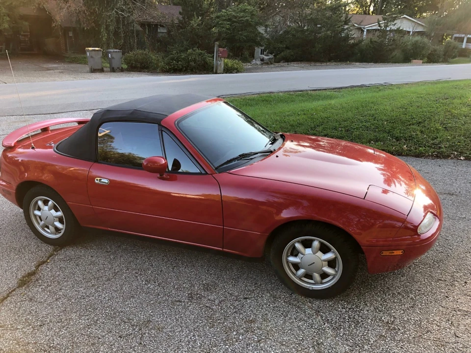 1990 Mazda NA MX-5 Miata - Image 29 of 31