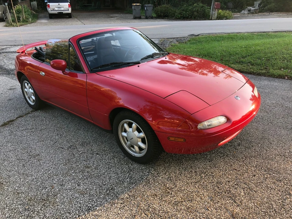 1990 Mazda NA MX-5 Miata - Image 16 of 31