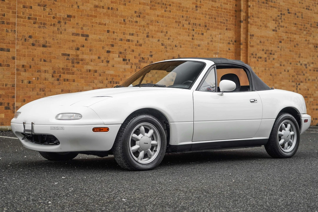 1990 Mazda NA MX-5 Miata - Image 6 of 31