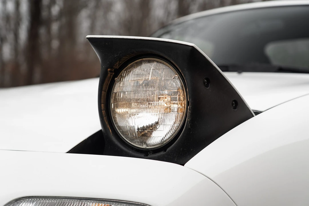 1990 Mazda NA MX-5 Miata - Image 26 of 31