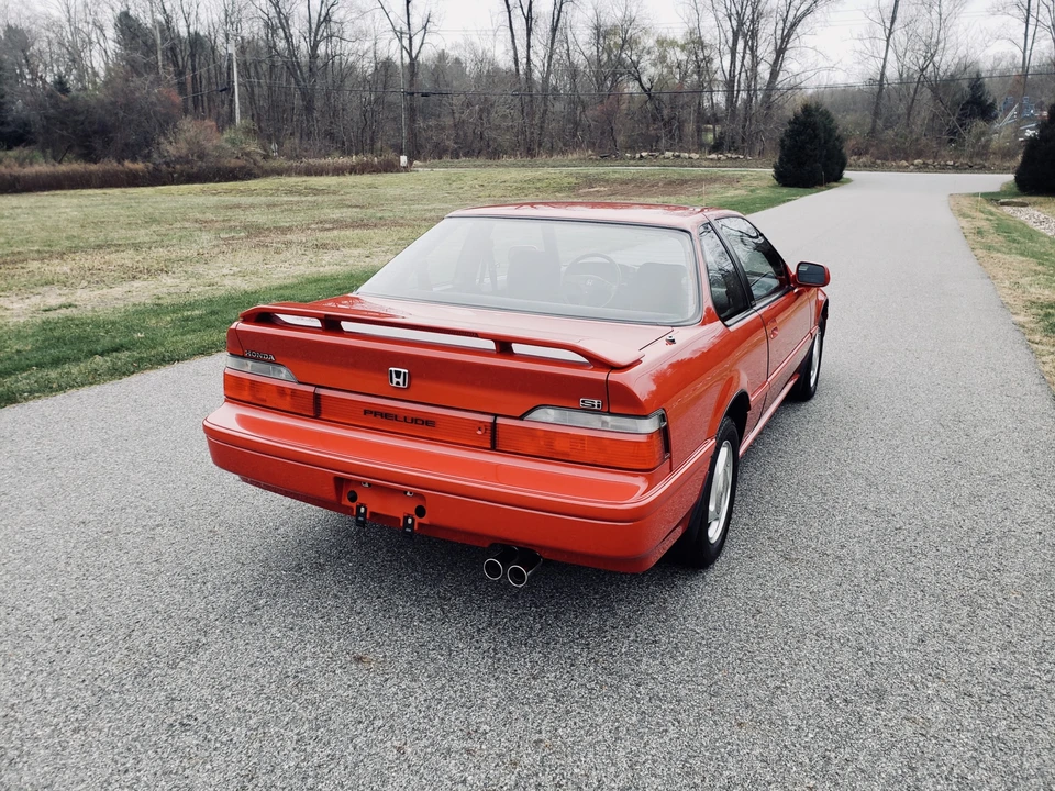 1991 Honda Prelude 3rd Gen - Image 13 of 31