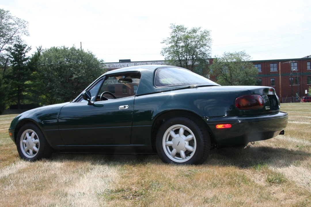 1991 Mazda NA MX-5 Miata - Image 7 of 31