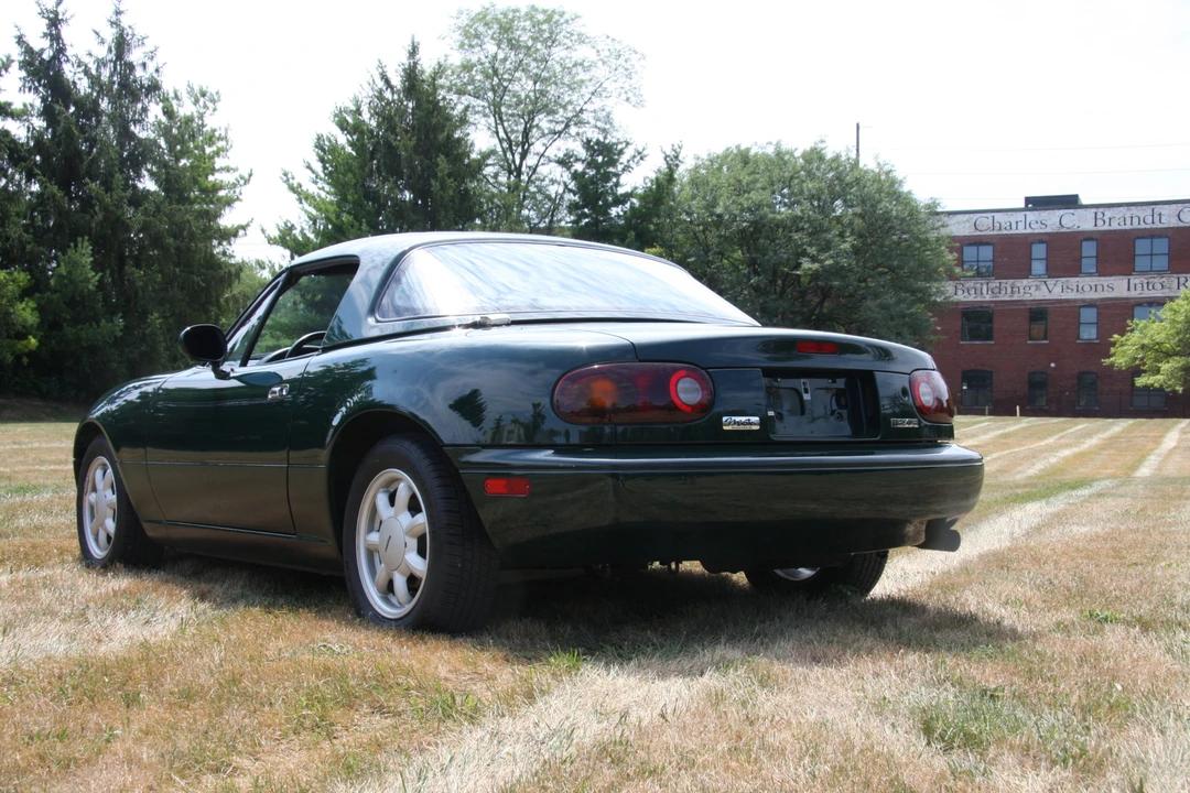 1991 Mazda NA MX-5 Miata - Image 9 of 31