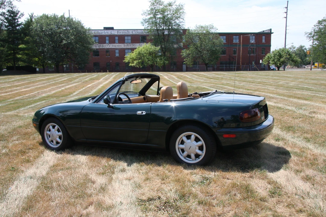 1991 Mazda NA MX-5 Miata - Image 26 of 31