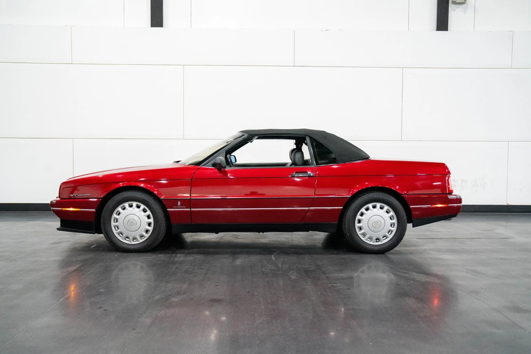 1993 Cadillac Allante - Image 3 of 31