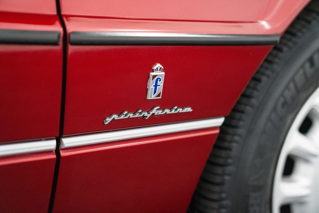 1993 Cadillac Allante - Image 26 of 31