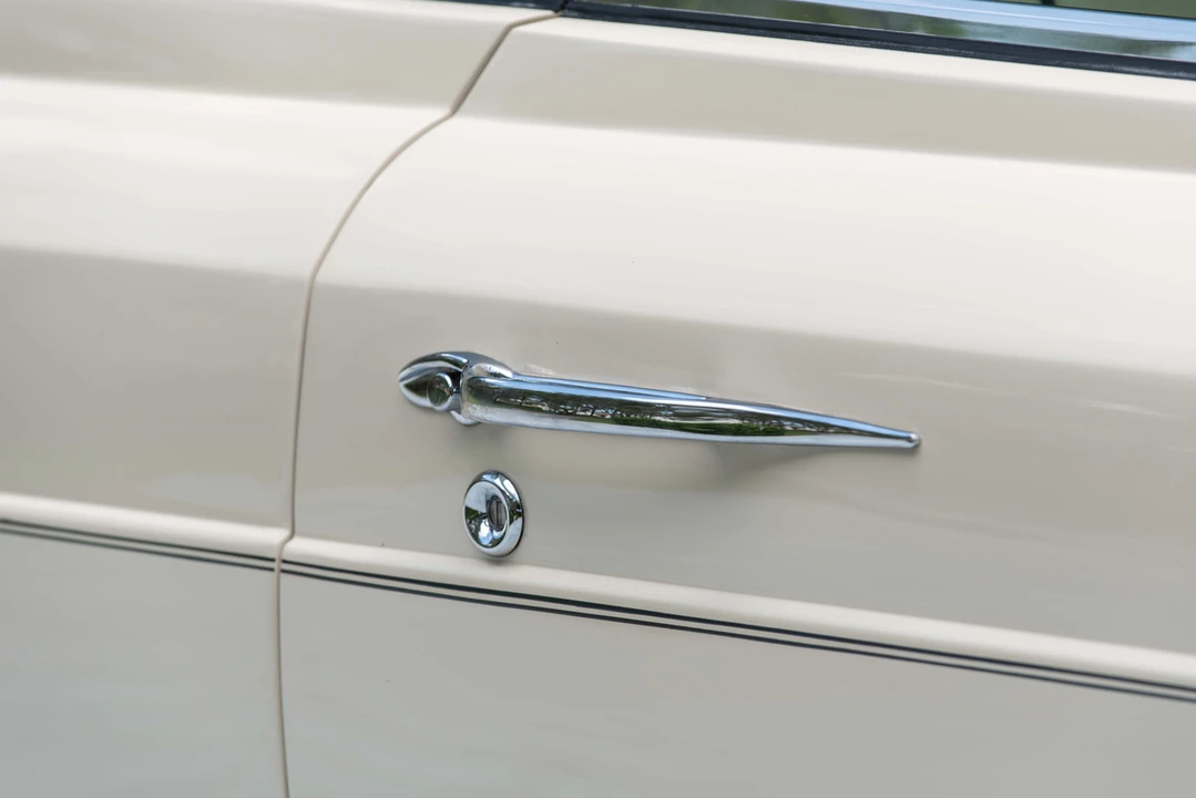 1993 Rolls-Royce Corniche Series IV - Image 25 of 31