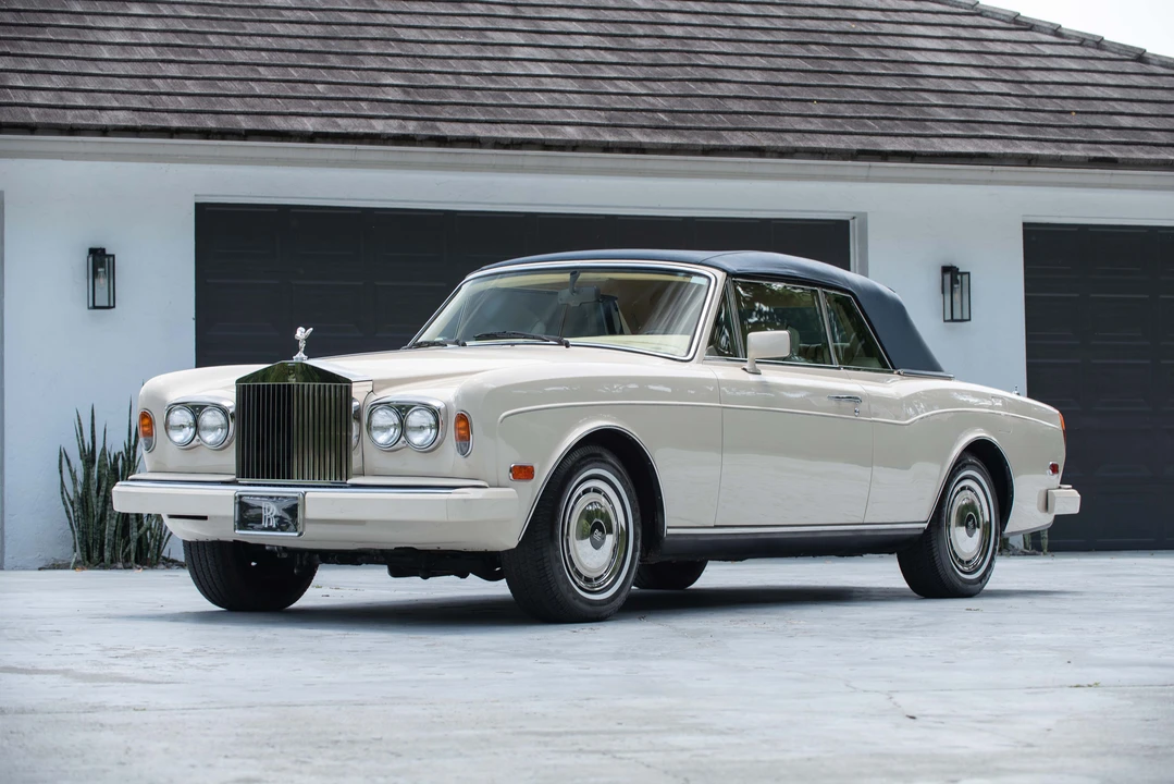 1993 Rolls-Royce Corniche Series IV - Image 9 of 31