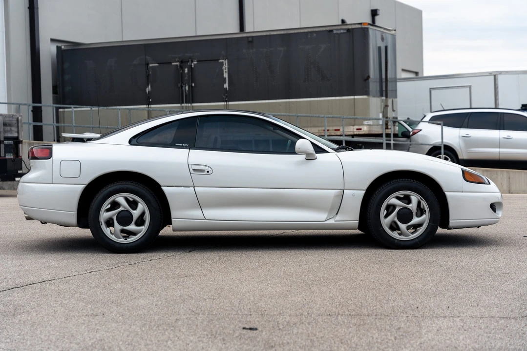 1995 Dodge Stealth - Image 10 of 31