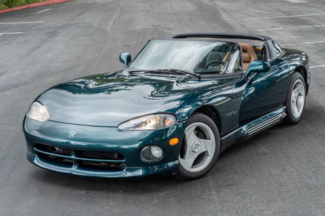 1995 Dodge Viper 1st Gen - Image 2 of 31