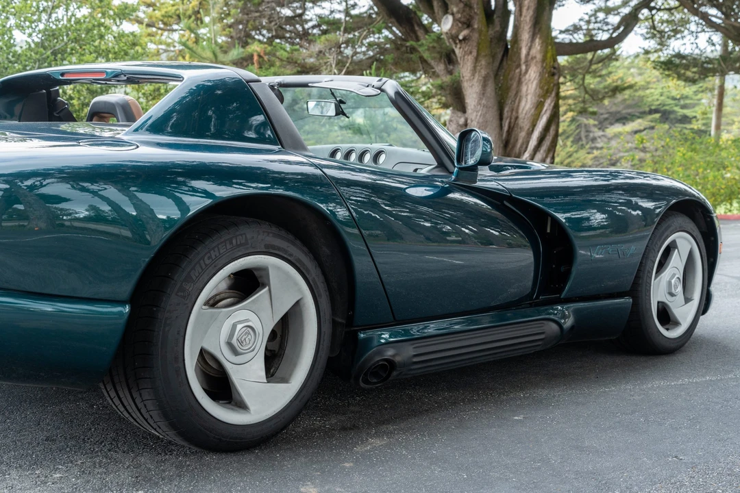 1995 Dodge Viper 1st Gen - Image 13 of 31
