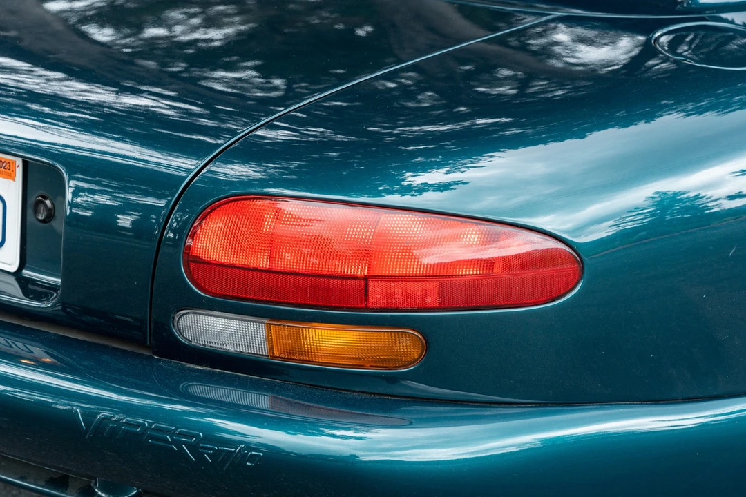 1995 Dodge Viper 1st Gen - Image 29 of 31