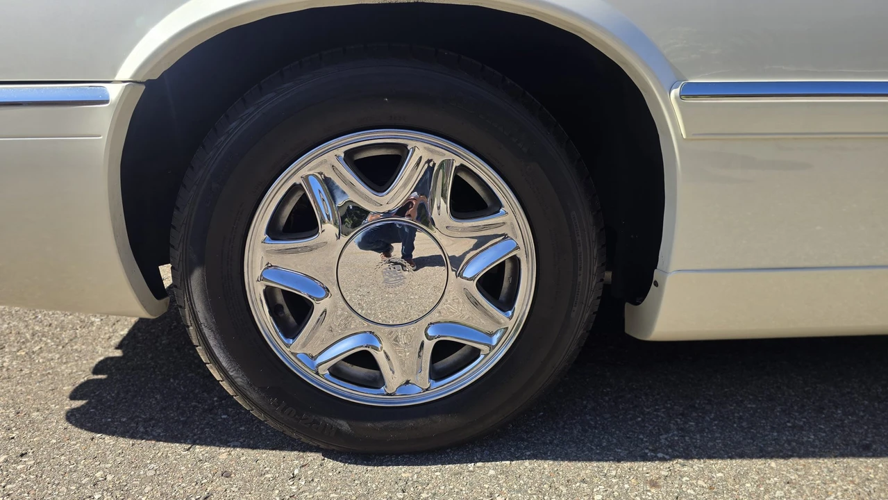 1996 Cadillac Eldorado 12th Gen - Image 23 of 31