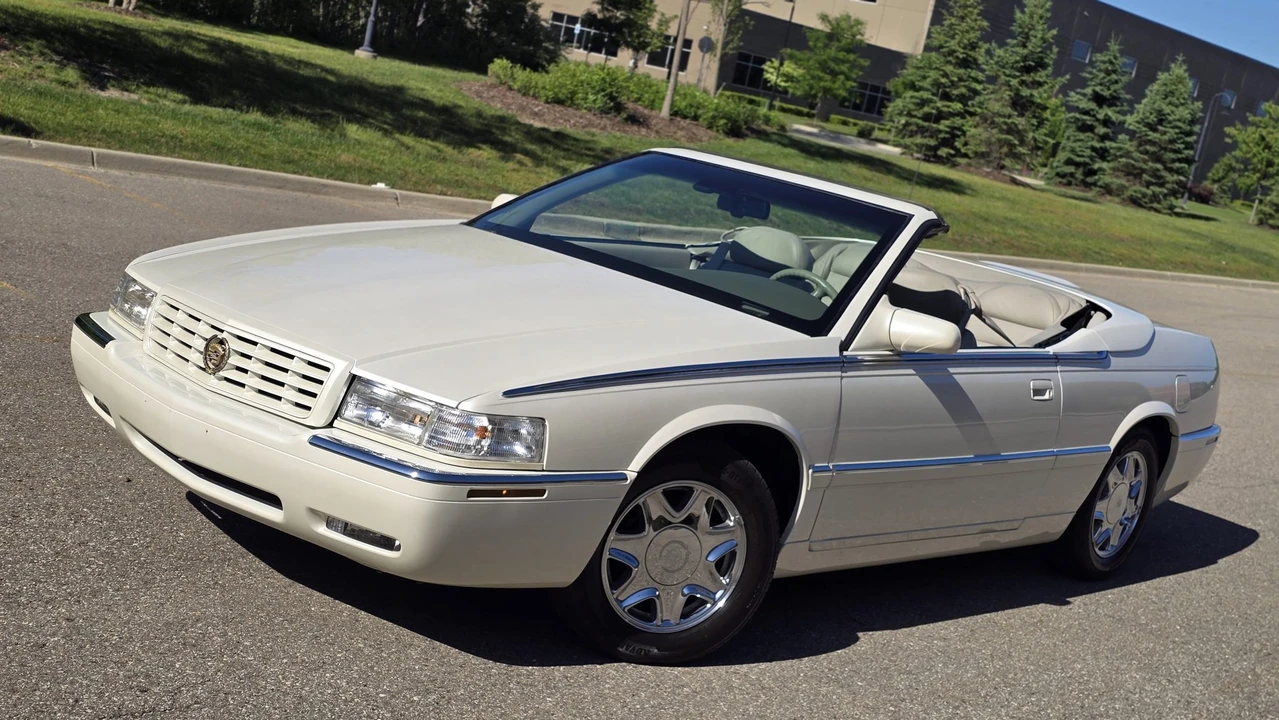 1996 Cadillac Eldorado 12th Gen - Image 5 of 31