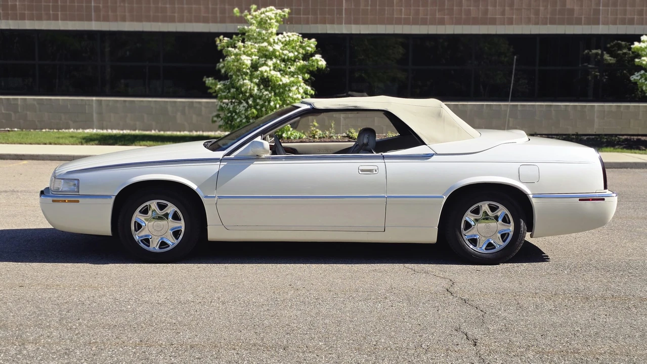 1996 Cadillac Eldorado 12th Gen - Image 14 of 31