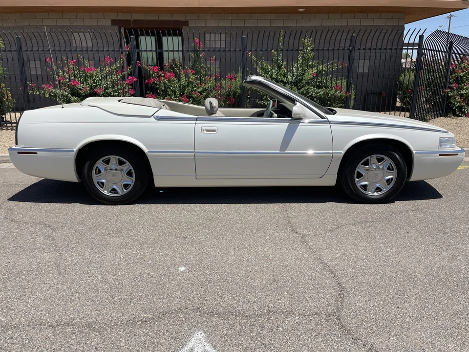 1996 Cadillac Eldorado 12th Gen - Image 16 of 31