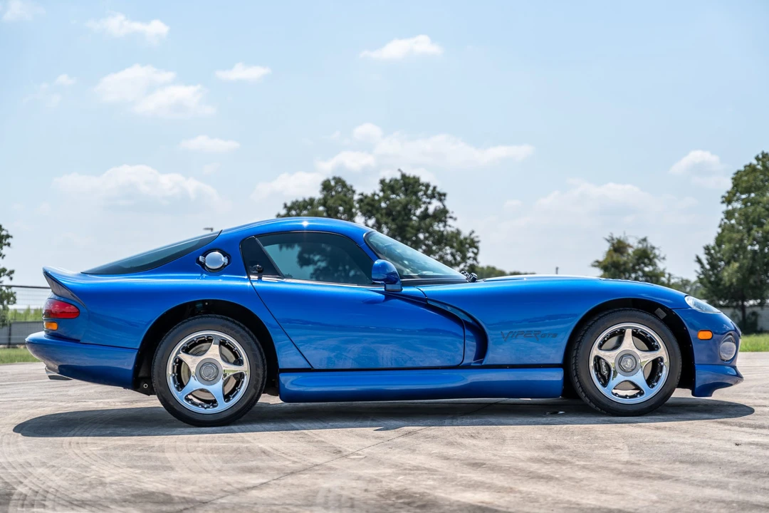 1996 Dodge Viper GTS 2nd Gen - Image 8 of 31