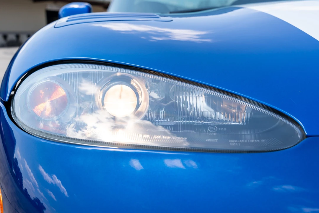 1996 Dodge Viper GTS 2nd Gen - Image 12 of 31