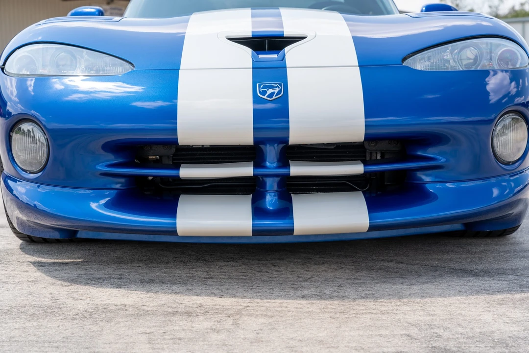 1996 Dodge Viper GTS 2nd Gen - Image 16 of 31