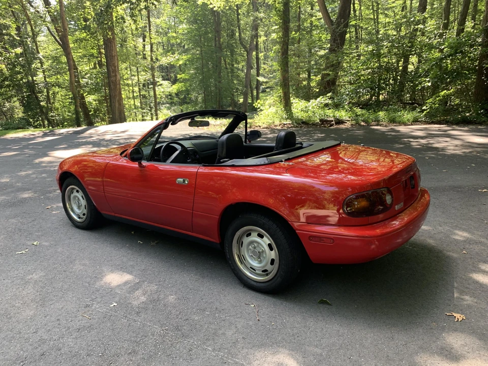 1996 Mazda NA MX-5 Miata - Image 26 of 31