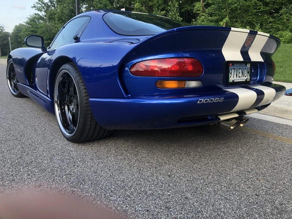 1997 Dodge Viper GTS 2nd Gen - Image 11 of 31