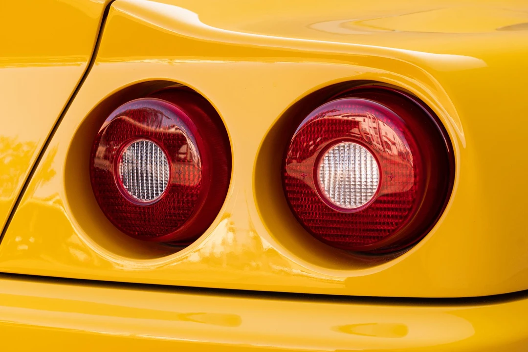 1997 Ferrari 550 Maranello - Image 28 of 31