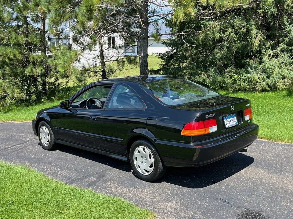 1997 Honda EK Civic - Image 19 of 31