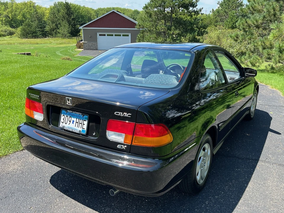 1997 Honda EK Civic - Image 14 of 31