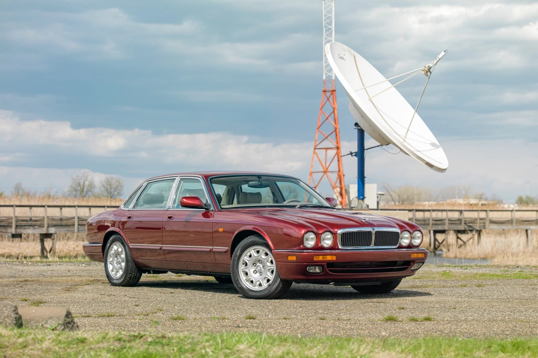 1997 Jaguar X300 XJ - Image 24 of 31
