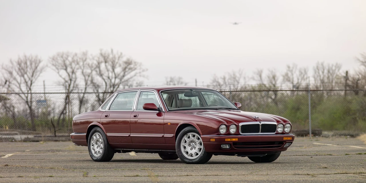 1997 Jaguar X300 XJ - Image 25 of 31